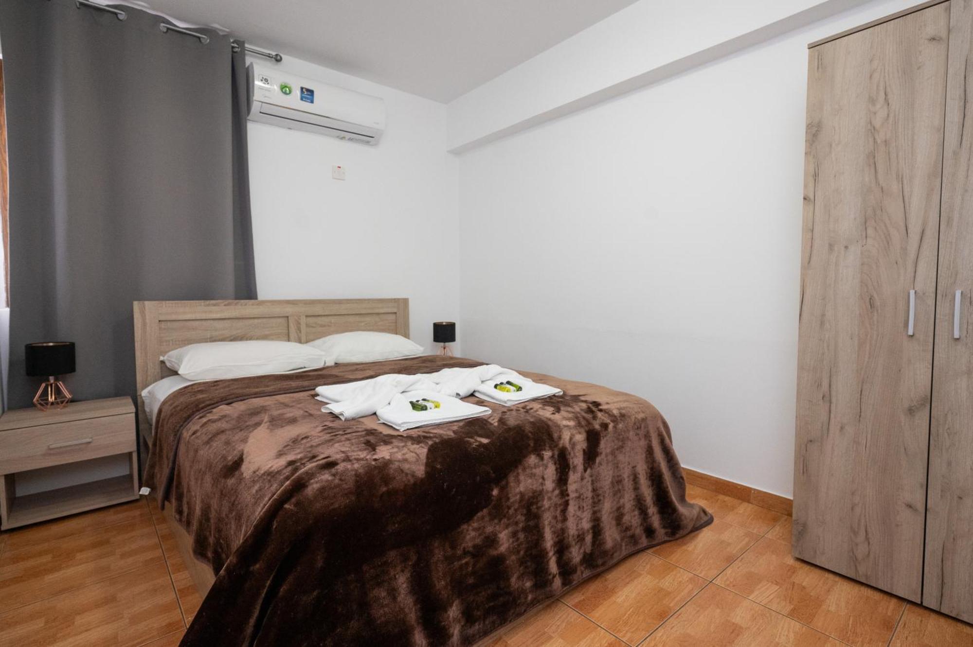 Napa Centrale Suites Ajía Nápa Eksteriør bilde