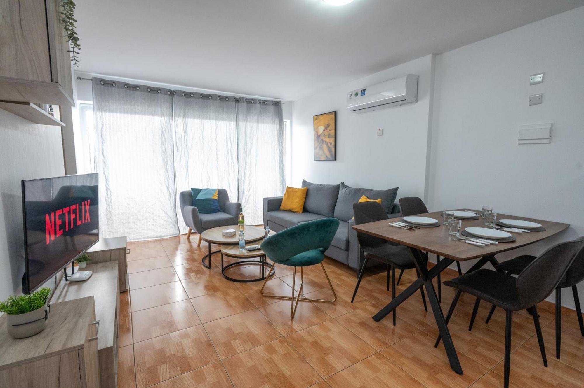 Napa Centrale Suites Ajía Nápa Eksteriør bilde