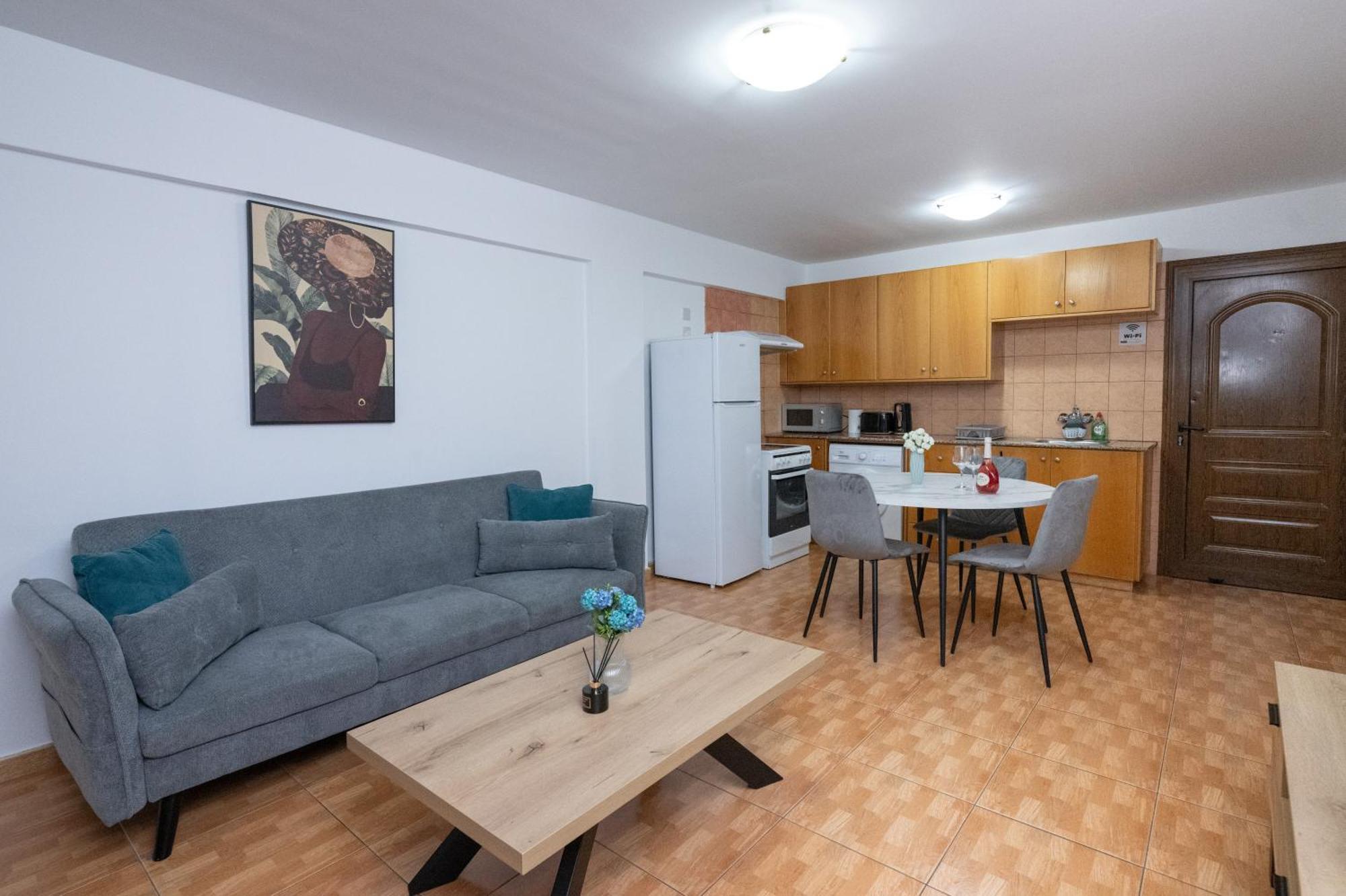 Napa Centrale Suites Ajía Nápa Eksteriør bilde