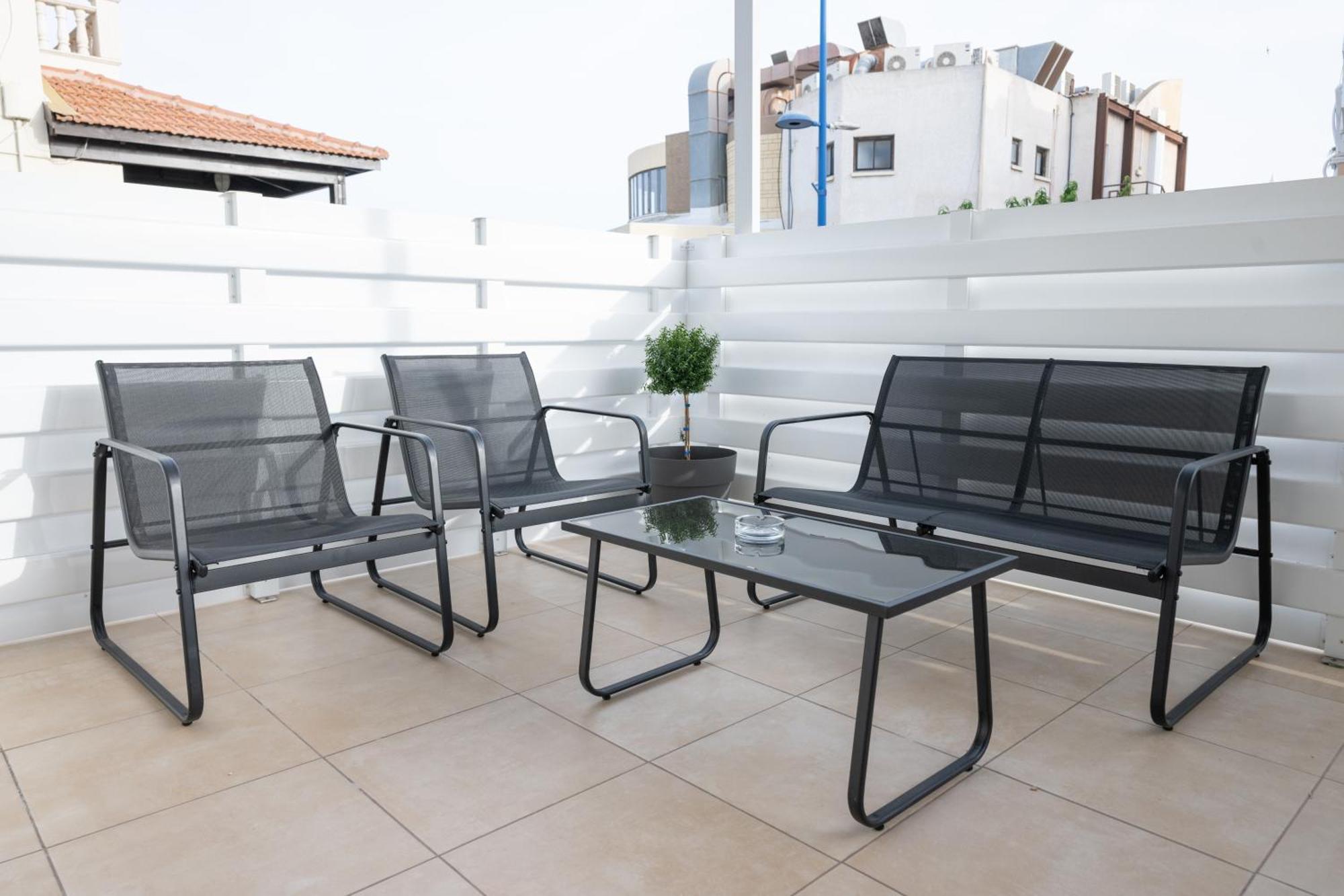 Napa Centrale Suites Ajía Nápa Eksteriør bilde