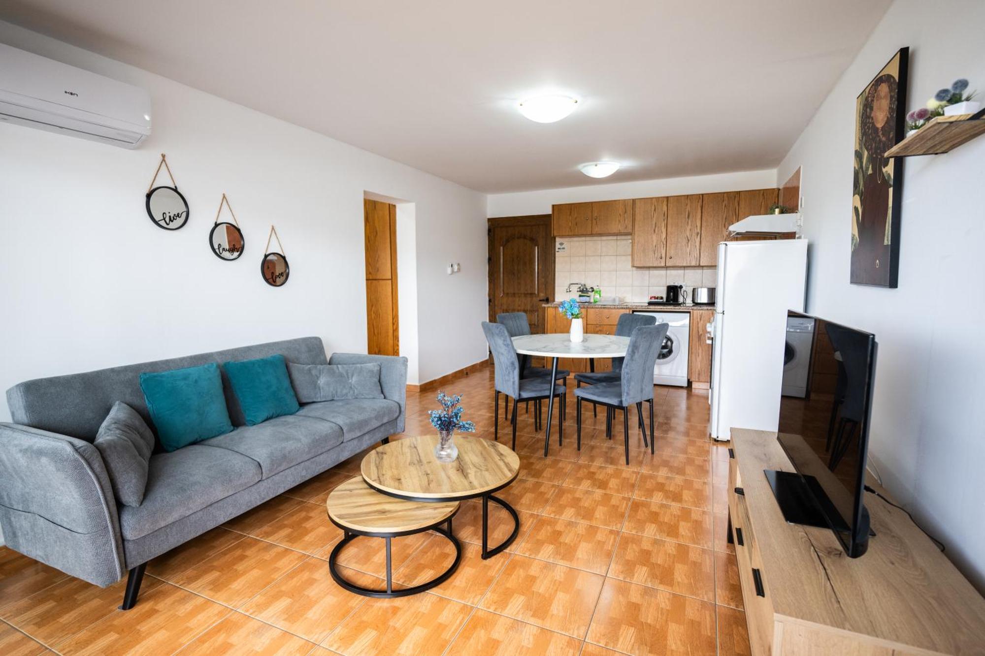 Napa Centrale Suites Ajía Nápa Eksteriør bilde