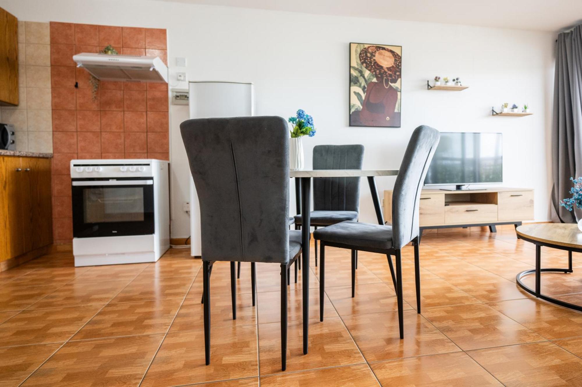 Napa Centrale Suites Ajía Nápa Eksteriør bilde